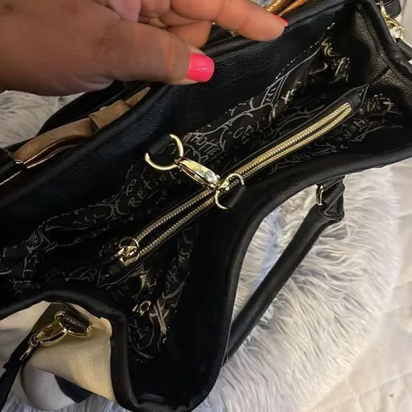 Y2K vintage betsey johnson black quilted roses bow crossbody/satchel/purse bag - Picture 6 of 10